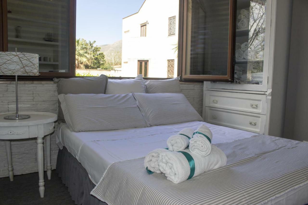 Villa Degli Ulivi Mondello Dış mekan fotoğraf